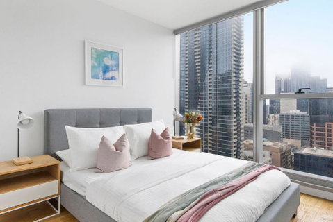 A Chic & Lovely 2BR Apt CBD With City Views - Accommodation Tasmania 0