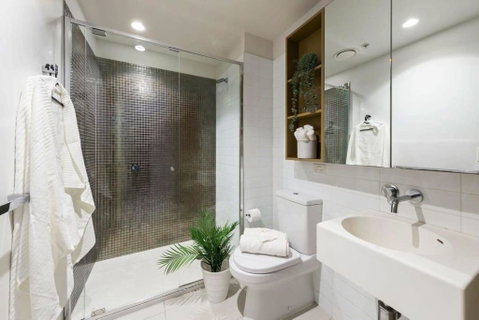 A Cozy 2BR Apt Near Melbourne Central City Views - Accommodation Tasmania 4
