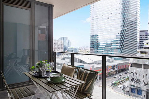 A Cozy 2BR Apt Next To Southern Cross FREE Parking - Accommodation Tasmania 0