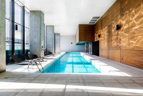 A Spacious & Chic Home Next To Southern Cross - Accommodation Tasmania 2
