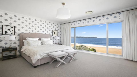 Absolute Beachfront On Stunning Pearl Beach - Accommodation Tasmania 0