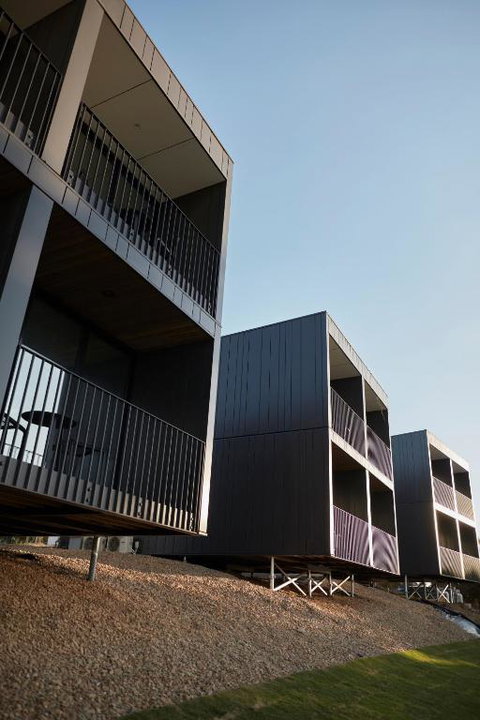 Accommodation @ Curlewis - Accommodation Tasmania 2