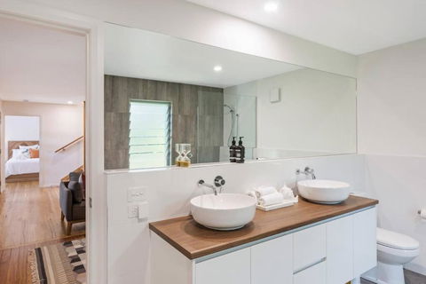 ADS On Collins - 4 Bedroom And Pet Friendly - Accommodation Tasmania 3