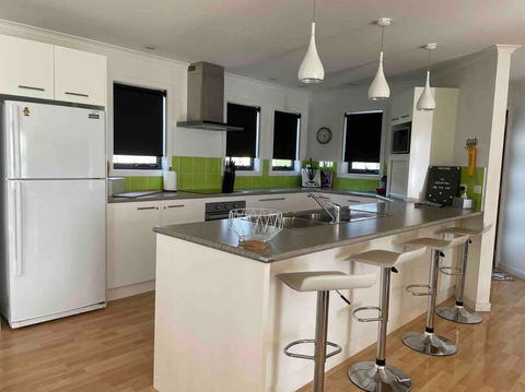 AquaChill On The Bay - Accommodation Tasmania 2