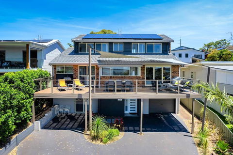 Aquavista Beach, Lake, Sun, And Sand - Accommodation Tasmania 1