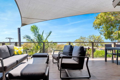 Aquavista Beach, Lake, Sun, And Sand - Accommodation Tasmania 4