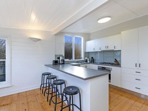 Avery Cottage - Accommodation Tasmania 0