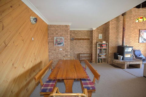 Aviemore - 2 14 Cobbodah Street - Accommodation Tasmania 3