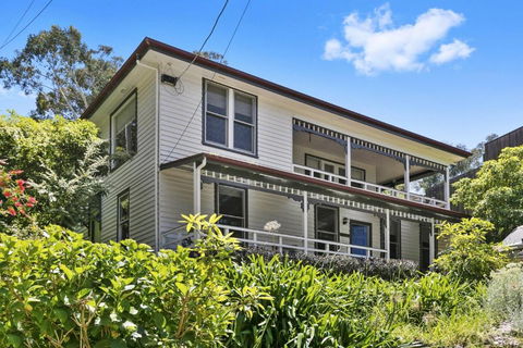 Avirgonia - Accommodation Tasmania 0