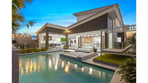 Avoca Beach Retreat - Accommodation Tasmania 2