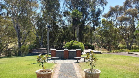 Avoca Cottages VICTORIA - Accommodation Tasmania 0