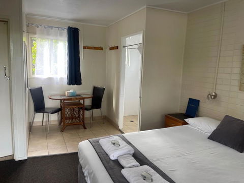 Avocado Motor Inn - Accommodation Tasmania 0