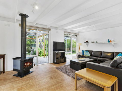 Avonlea Sorrento Holiday House - Accommodation Tasmania 1