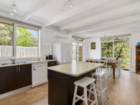 Avonlea Sorrento Holiday House - Accommodation Tasmania 2
