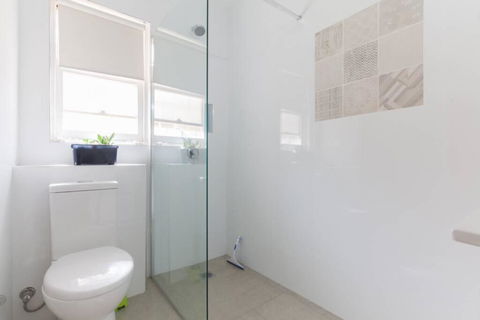 B5 Crawley Apartment 1 BRM & Sleepout Near UWA - Accommodation Tasmania 4