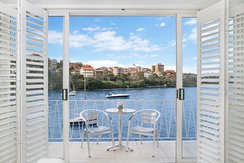 BADEN - Absolute Water Front Sydney Harbour Studio - Accommodation Tasmania 0