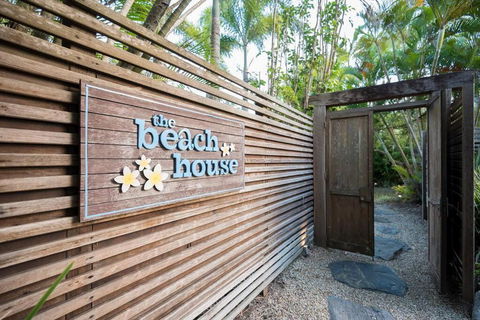 BALA Beach House On ABSOLUTE Beachfront - Accommodation Tasmania 2