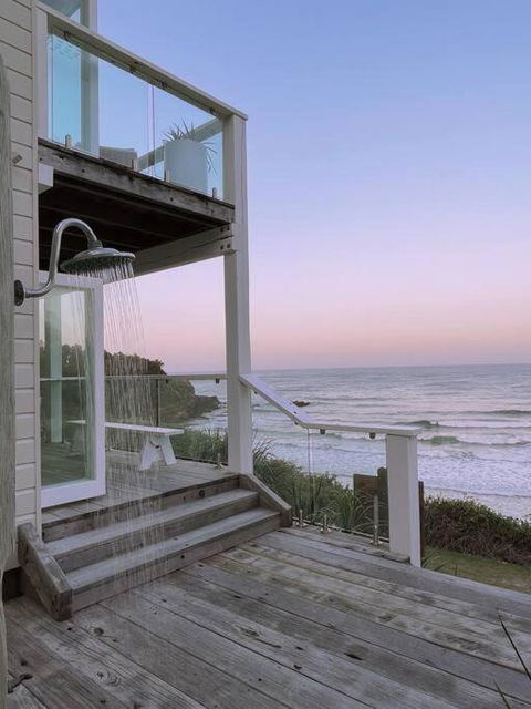 BAY PROPERTIES . Beach House Studio - Accommodation Tasmania 0