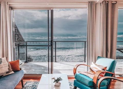 BAY PROPERTIES . Pacific Lodge - Accommodation Tasmania 2