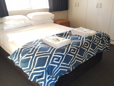 Excellsior Apartments - Accommodation Tasmania 19