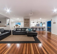 Hayman Views - Accommodation Tasmania