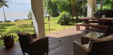 Cairns Beach House Our Oasis - Accommodation Tasmania 2
