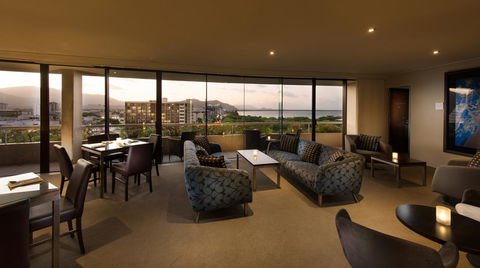 Hilton Cairns - Accommodation Tasmania 36