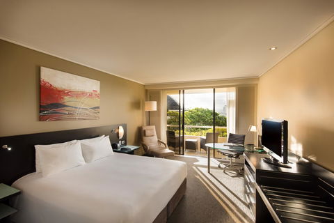 Hilton Cairns - Accommodation Tasmania 9