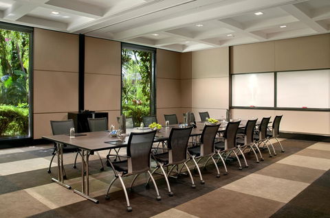Hilton Cairns - Accommodation Tasmania 37