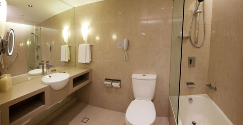 Hilton Cairns - Accommodation Tasmania 28