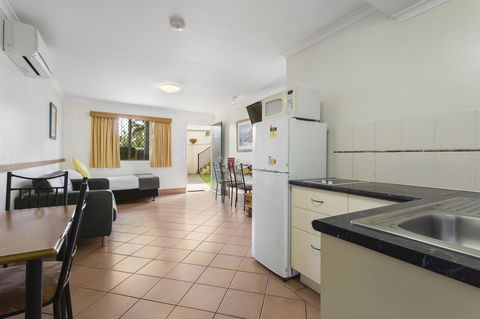 Glenmore Tavern - Accommodation Tasmania 2