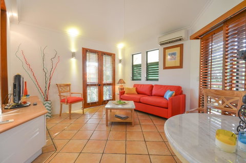 Martinique On Macrossan - Accommodation Tasmania 3