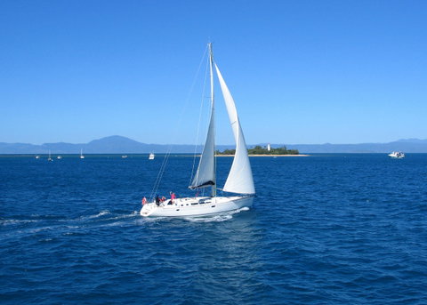 Martinique On Macrossan - Accommodation Tasmania 31