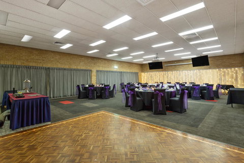 Coopers Colonial Motel - Accommodation Tasmania 7