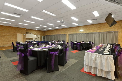 Coopers Colonial Motel - Accommodation Tasmania 14