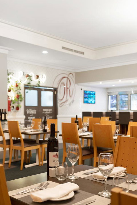 Coopers Colonial Motel - Accommodation Tasmania 8