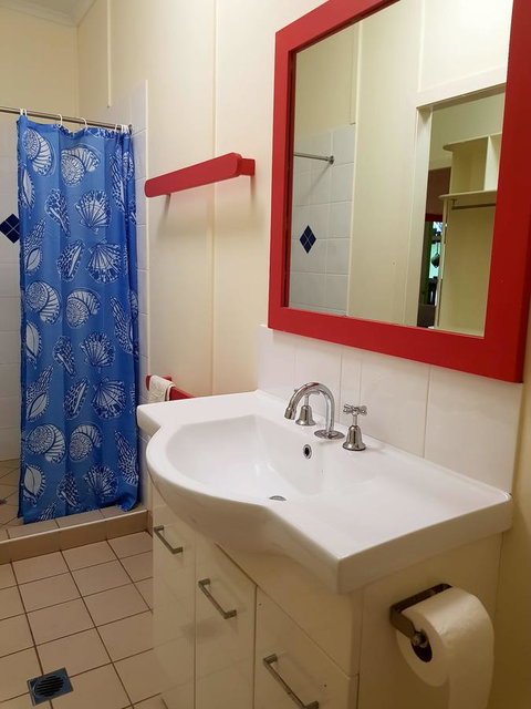 Arcadia Beach Guest House And Car Hire - Accommodation Tasmania 29