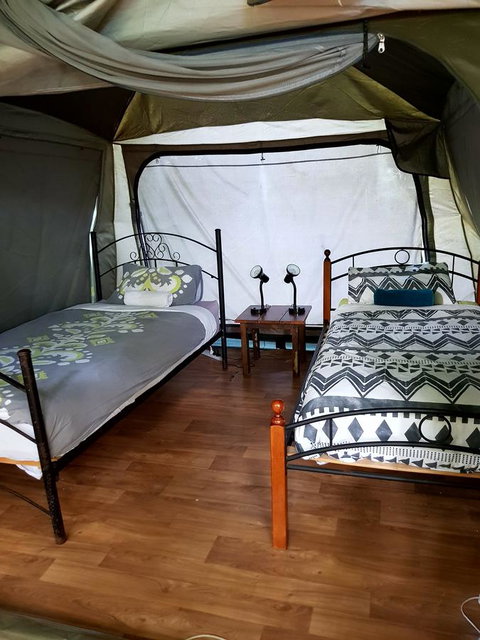 Arcadia Beach Guest House And Car Hire - Accommodation Tasmania 42