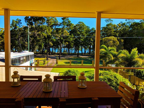 Waterfront At White Patch - Accommodation Tasmania 9