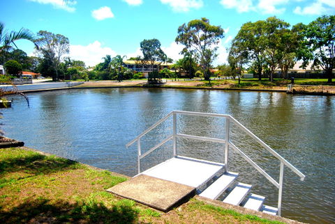 Bribie Waterways Motel - Accommodation Tasmania 39