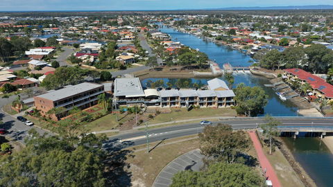 Bribie Waterways Motel - Accommodation Tasmania 33
