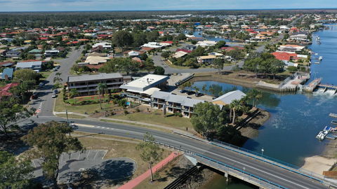 Bribie Waterways Motel - Accommodation Tasmania 3