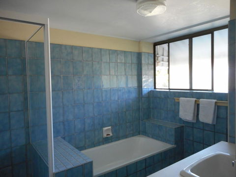 Placid Waters Holiday Apartments - Accommodation Tasmania 14