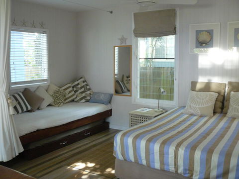 Sea Shanties - Accommodation Tasmania 0