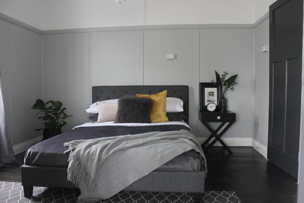 Tenterfield NSW Accommodation Tasmania