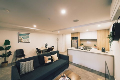 Mid Night Apartment Canberra City Onsite Parking - Accommodation Tasmania 3