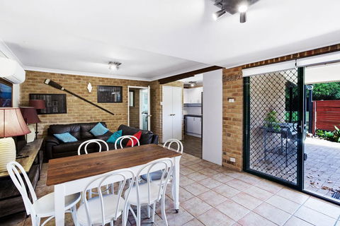 'Salt Wood' Cabin Style Retreat - Accommodation Tasmania 1