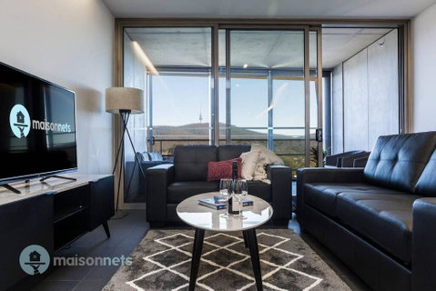 1 Bedroom Apt With Parking Walk To ANU - Accommodation Tasmania 0
