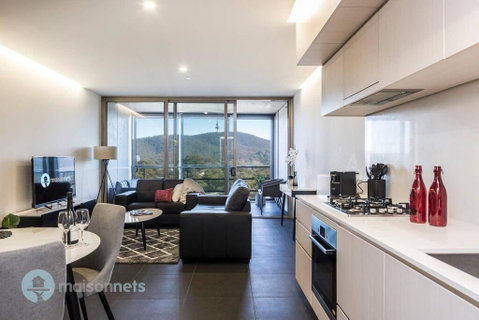 1 Bedroom Apt With Parking Walk To ANU - Accommodation Tasmania 1