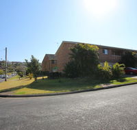 1/2 Brunswick Avenue - Accommodation Tasmania